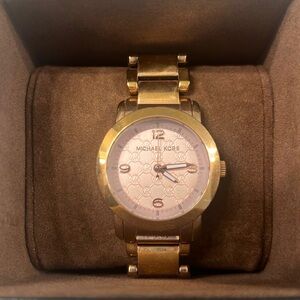 Michael Kors Watch (Rose Gold)